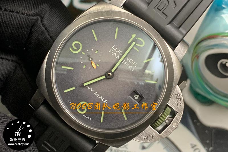 20260131499146.jpg VS厂沛纳海14123.jpg