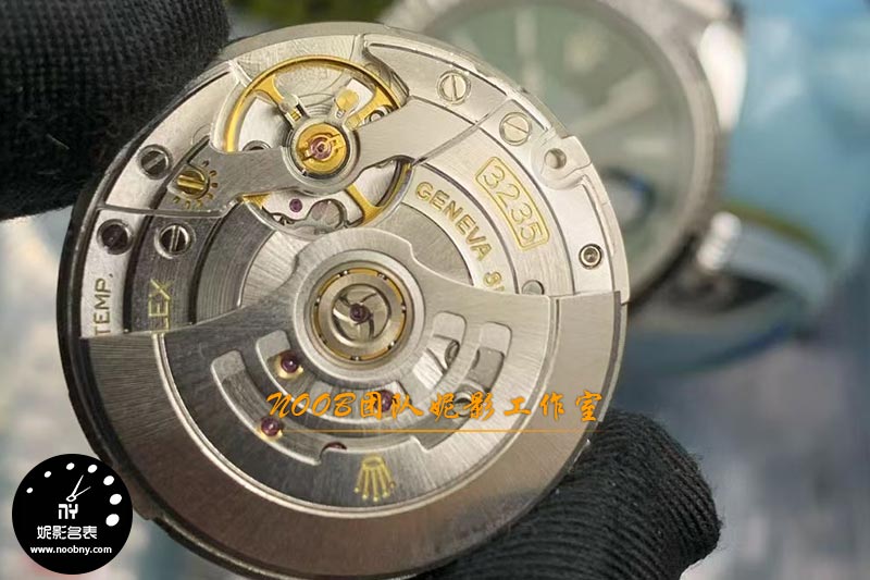 20260226675416.jpg VS厂薄荷绿日志3235.jpg